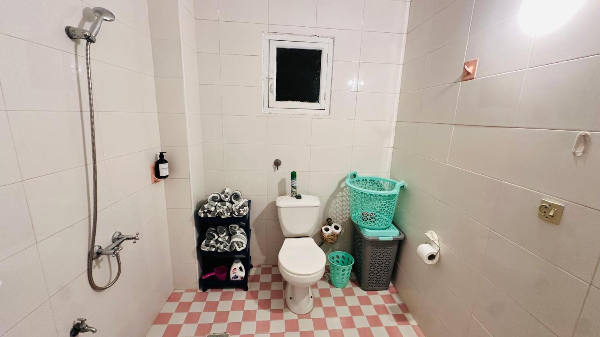 Karaz Homestay Grand Appartement Avec Rooftop Monte Arrouit Exteriér fotografie